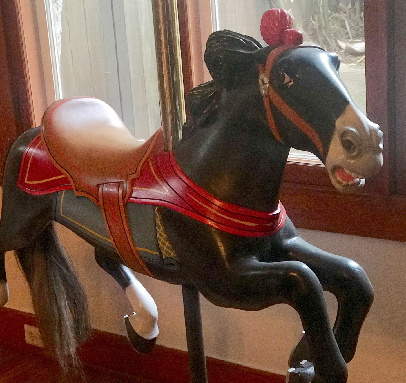 CA 1915 Herschell-Spillman Circus Horse – Sold | AntiqueCarousels.com