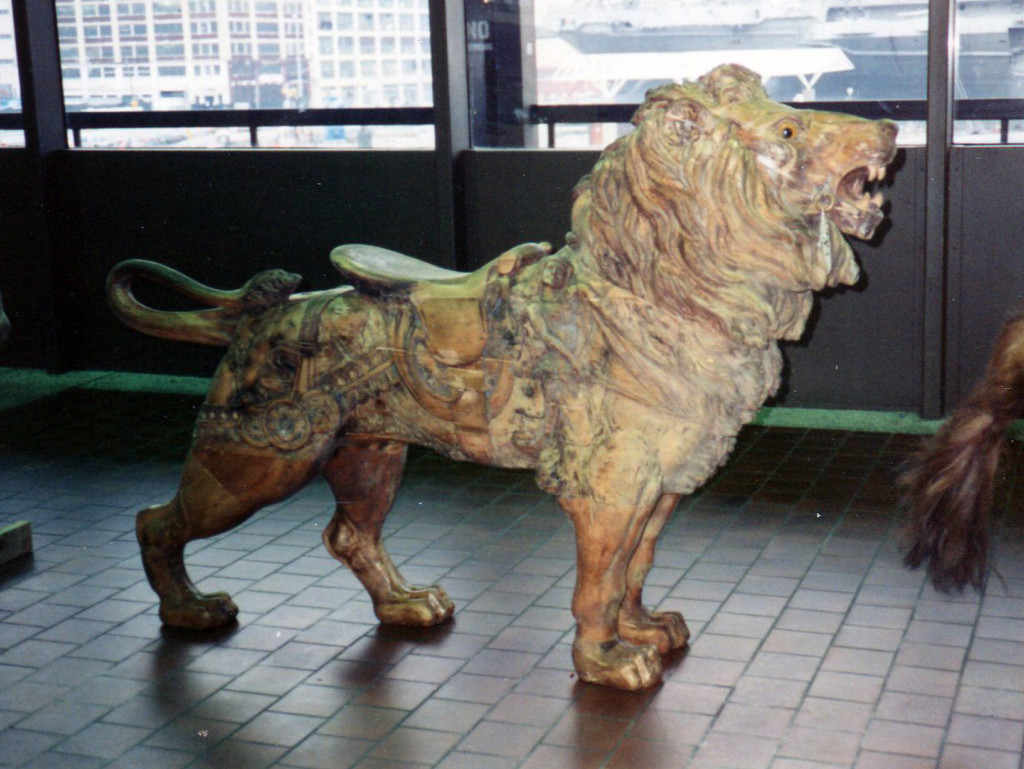 Dentzel-carousel-lion-Great-Escape-Fun-Park-NYC-auction-1989 copy