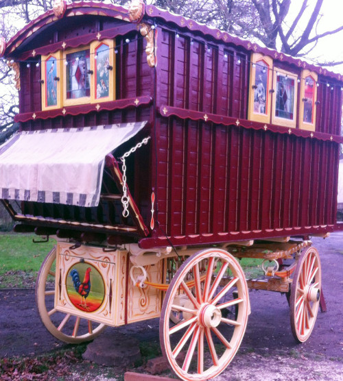 CA 1900 Thomas of Chertsey Gypsy Wagon | AntiqueCarousels.com